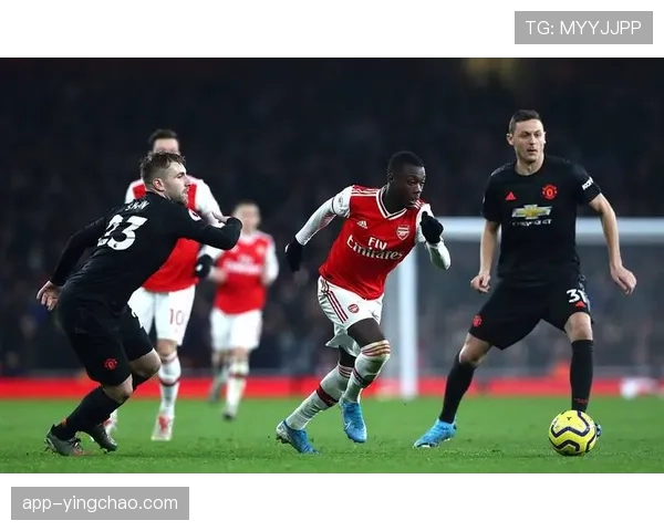曼城vs阿森纳：传控压制与零星反击的冠军对决